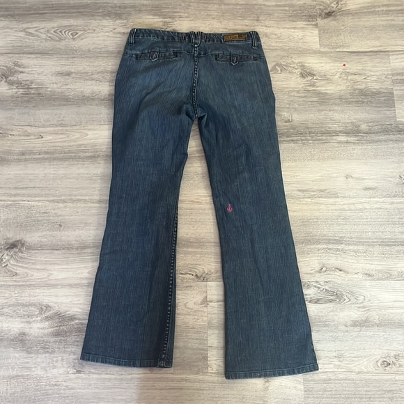 Vintage Low Rise Volcom Jeans - Picture 2 of 7